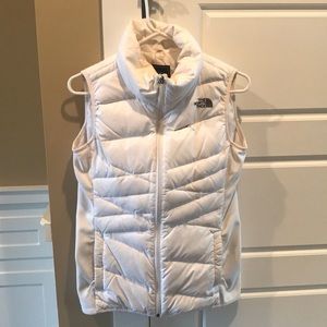 White north face puffer vest